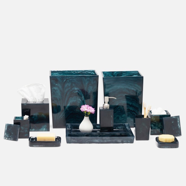 The Luxe™ Abiko Brush Holder 1