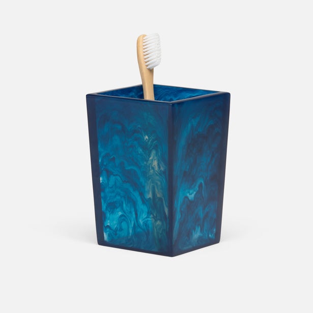 The Luxe™ Abiko Brush Holder 1