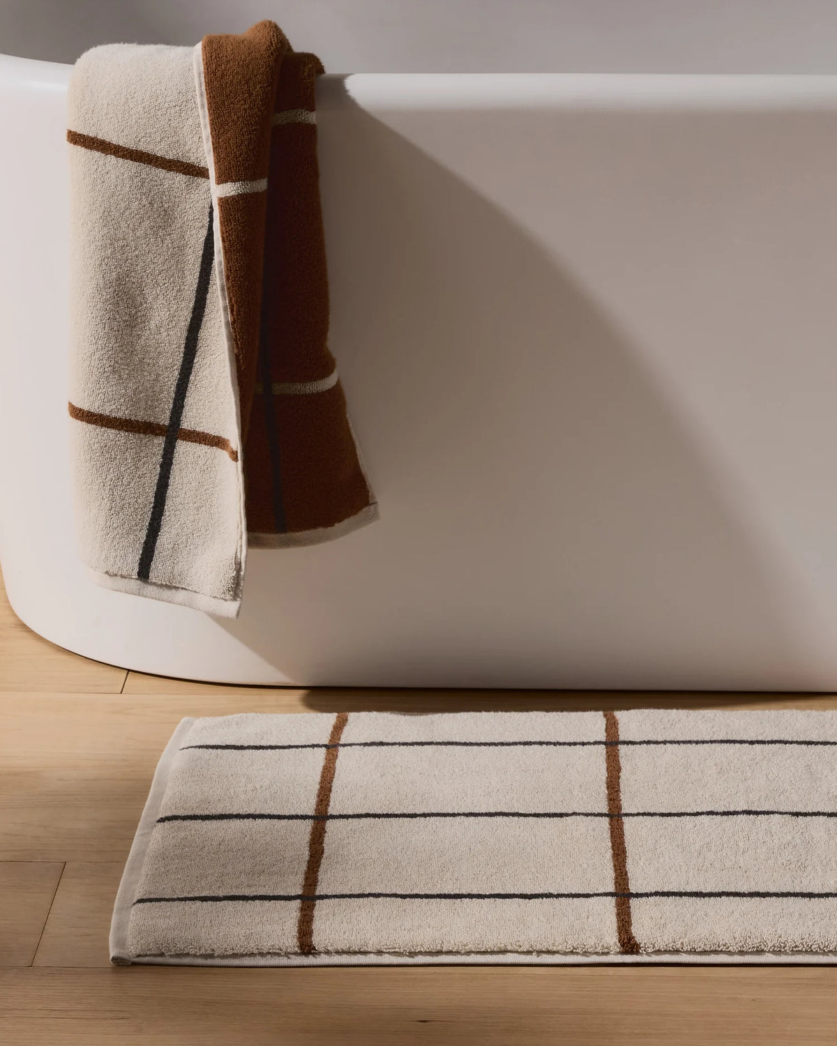 The Luxe™ Organic Plush Tub Mat 2